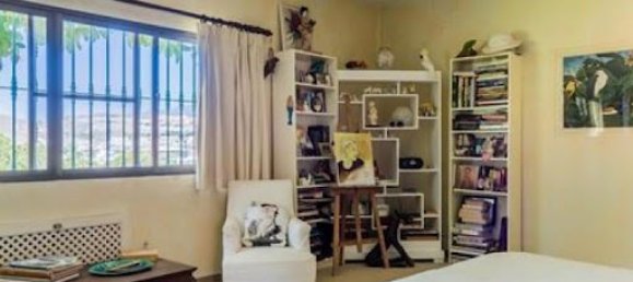 5 bedrooms Villa in Benahavis, Spain No. 141906 22