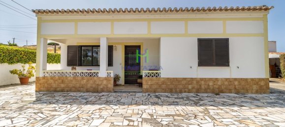 3 Schlafzimmer Villa in Bordeira, Portugal, Nr. 192196 15