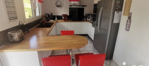 6 bedrooms House in Vaudricourt, France No. 214422 8