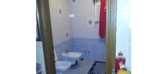 2 bedrooms House in Vetralla, Italy No. 253686 2