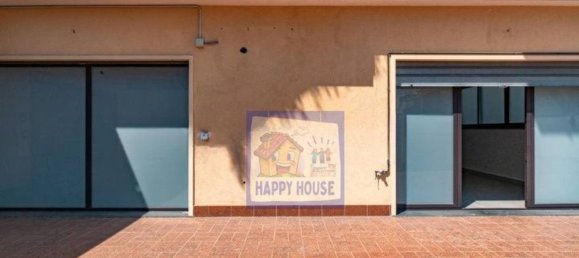 Gewerbliche Immobilie in Giarre, Italy 91m², Nr. 379086 8