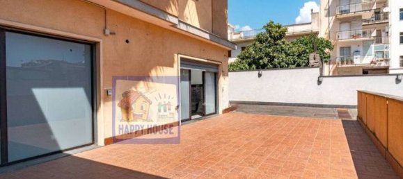 Gewerbliche Immobilie in Giarre, Italy 91m², Nr. 379086 7