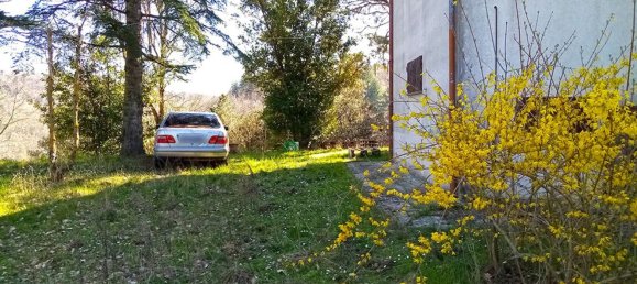 5 rooms Apartment in Arezzo, Italy No. 194868 4