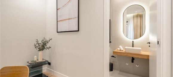 2 bedrooms Apartment in Madrid, Spain No. 93839 22