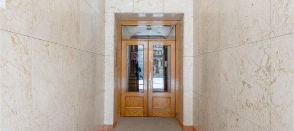 2 bedrooms Apartment in Madrid, Spain No. 93839 27