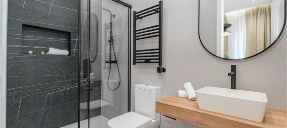 2 bedrooms Apartment in Madrid, Spain No. 93839 18