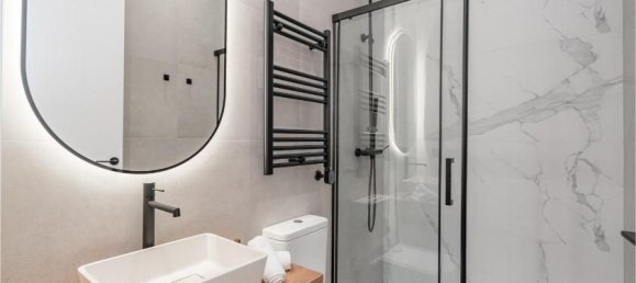 2 bedrooms Apartment in Madrid, Spain No. 93839 21