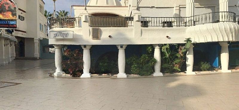 4 bedrooms Commercial property in Benalmadena, Spain No. 220632
