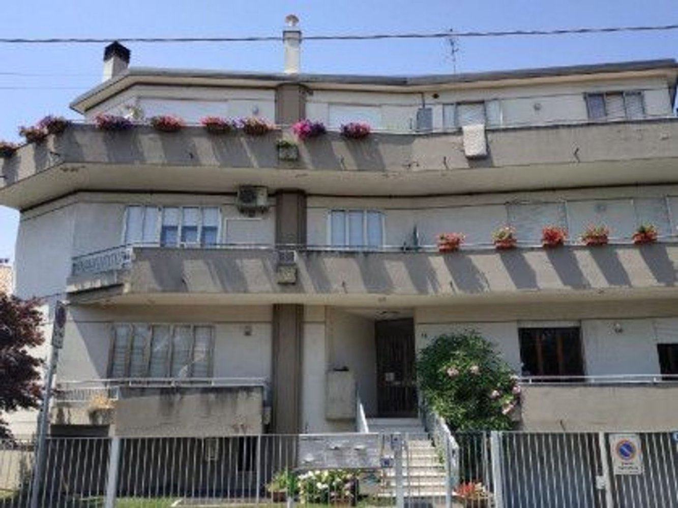 Apartamento de 5 habitaciónes en Padua, Italy No. 11250