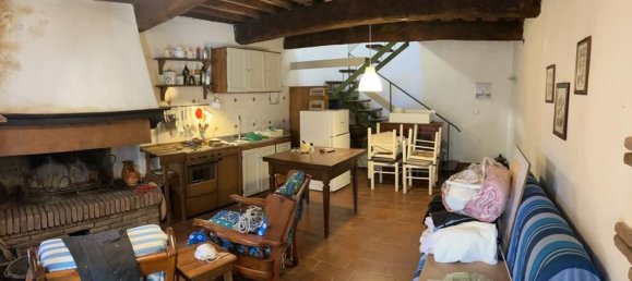 2غرفة منزل ذو طابقين في Massa Marittima, Italy رقم 88650 10