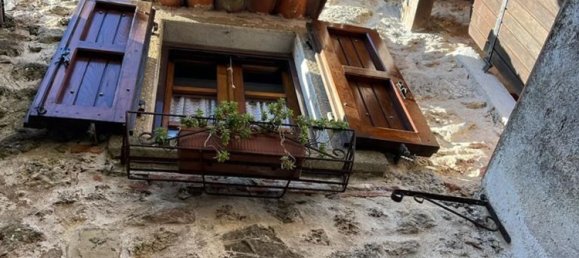 2غرفة منزل ذو طابقين في Massa Marittima, Italy رقم 88650 3