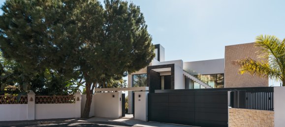 4 bedrooms Villa in Malaga, Spain No. 33637 46