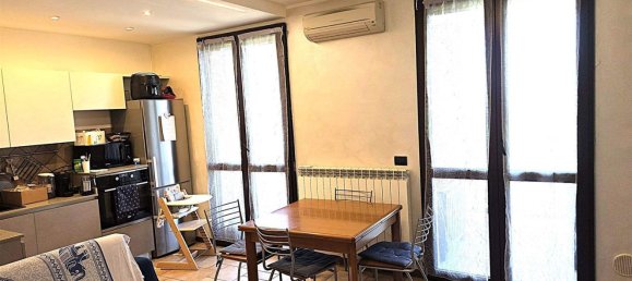 2 bedrooms Apartment in Vernate, Italy No. 360530 3