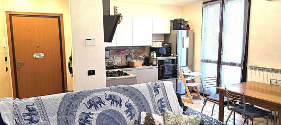 2 bedrooms Apartment in Vernate, Italy No. 360530 4