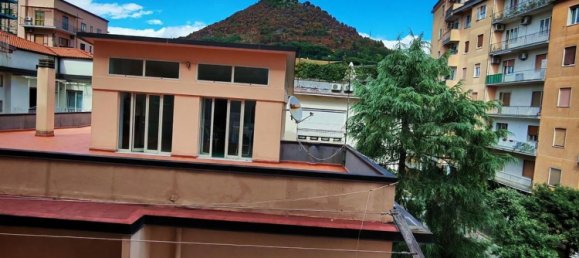 3 rooms Apartment in Cava de' Tirreni, Italy No. 278489 4