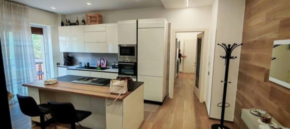 3 rooms Apartment in Cava de' Tirreni, Italy No. 278489 5