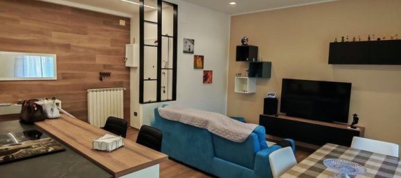 3 rooms Apartment in Cava de' Tirreni, Italy No. 278489 8