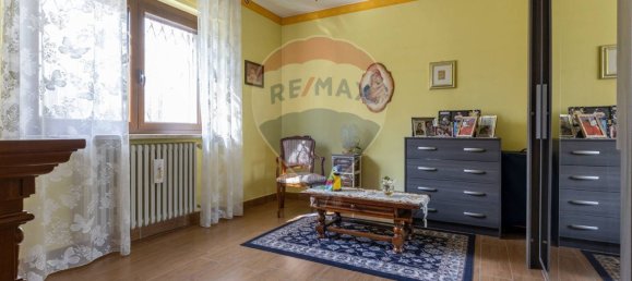 Casa de 4 dormitorios en Vanzaghello, Italy No. 54509 45