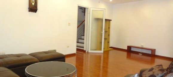 3 chambres Maison à Tay Ho, Vietnam No. 3429 4