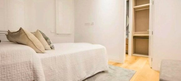 3 bedrooms Apartment in Milan, Italy No. 332136 14