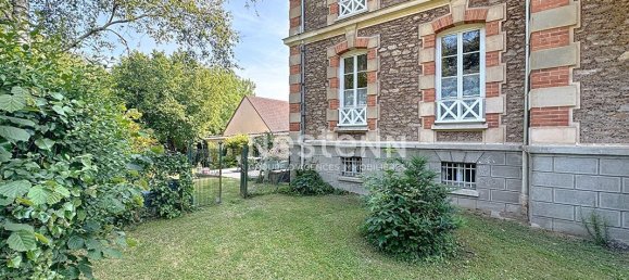 3 bedrooms Castles in Saint-Fargeau-Ponthierry, France No. 124127 13