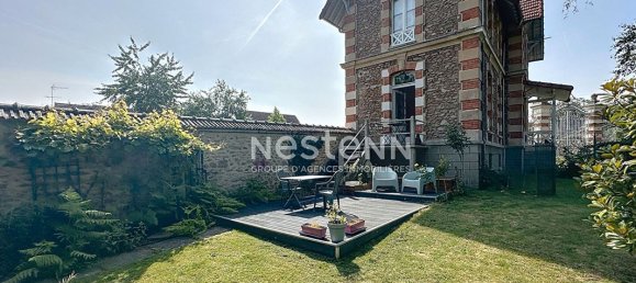 3 bedrooms Castles in Saint-Fargeau-Ponthierry, France No. 124127 4