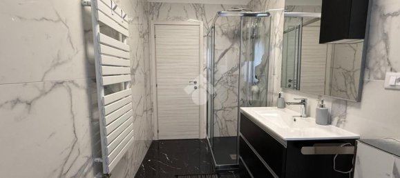 5 rooms Apartment in Roveré della Luna, Italy No. 43544 18