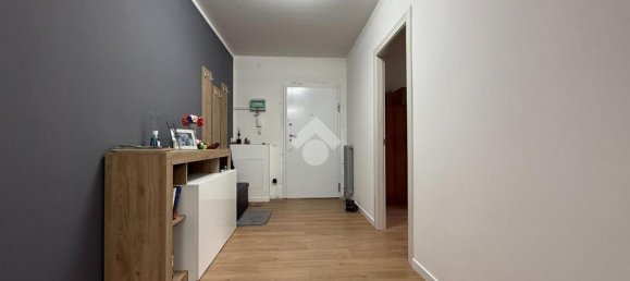 5 rooms Apartment in Roveré della Luna, Italy No. 43544 26