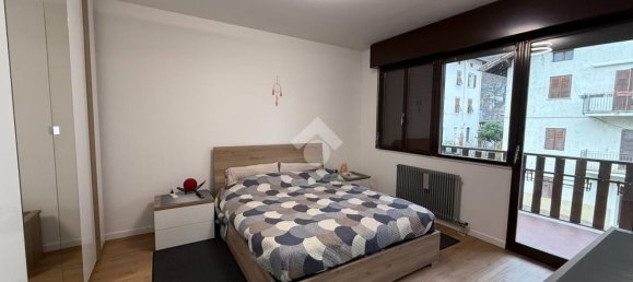 5 rooms Apartment in Roveré della Luna, Italy No. 43544 12
