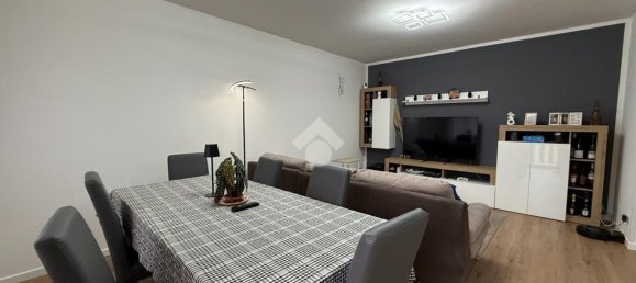 5 rooms Apartment in Roveré della Luna, Italy No. 43544 5