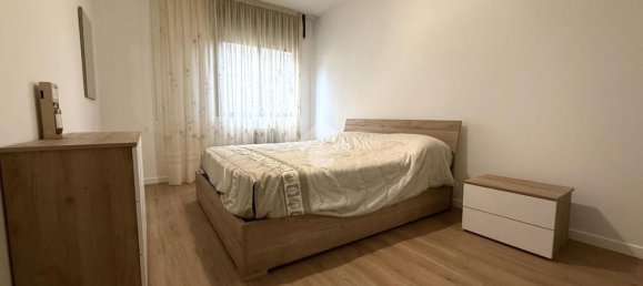 5 rooms Apartment in Roveré della Luna, Italy No. 43544 20