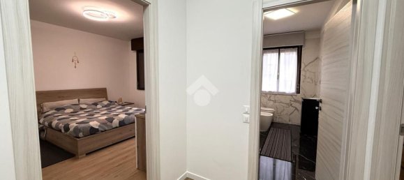 5 rooms Apartment in Roveré della Luna, Italy No. 43544 11