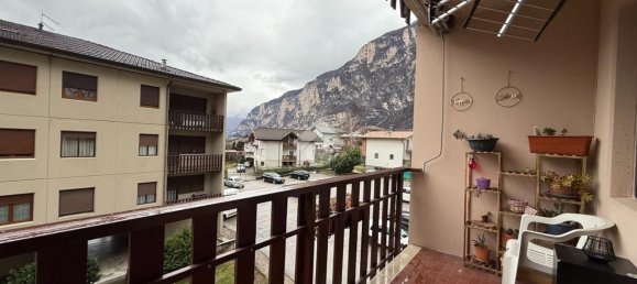 5 rooms Apartment in Roveré della Luna, Italy No. 43544 9