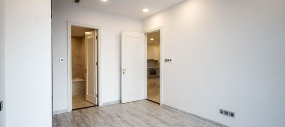 3 bedrooms Apartment in District 1, Vietnam No. 18249 9