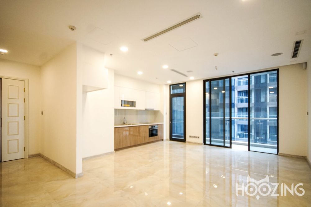 3 bedrooms Apartment in District 1, Vietnam No. 18249