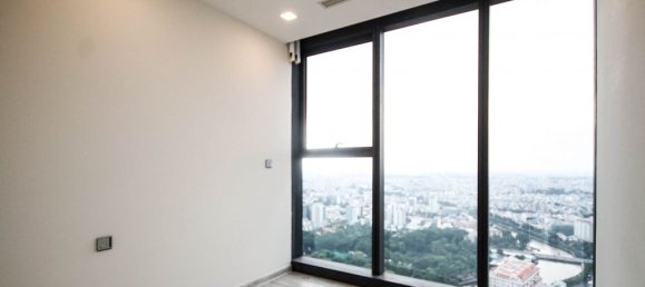3 bedrooms Apartment in District 1, Vietnam No. 18249 11