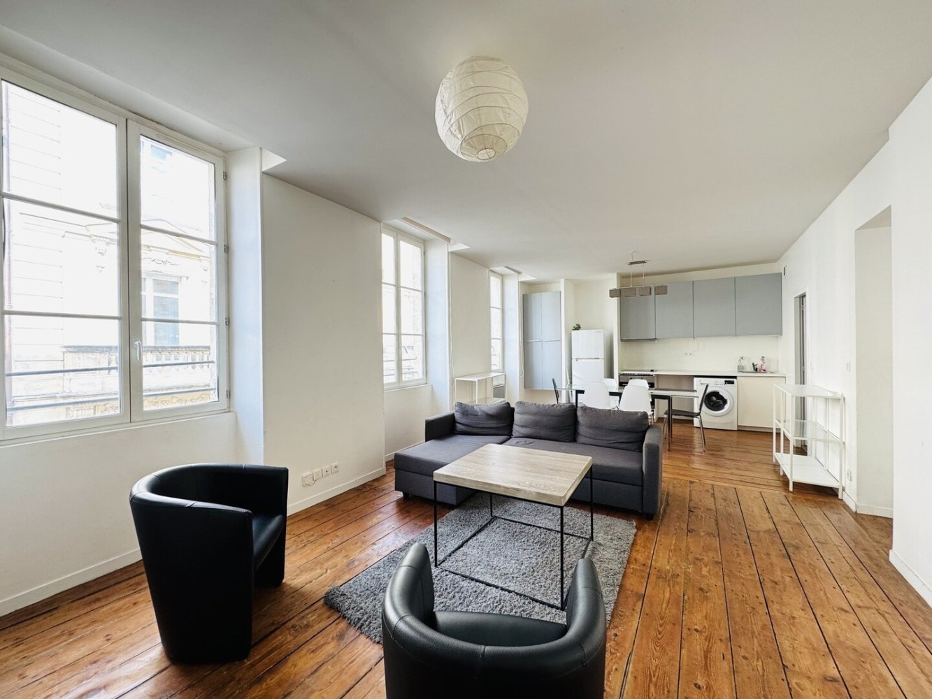 2 bedrooms Apartment in Bordeaux, France No. 102510