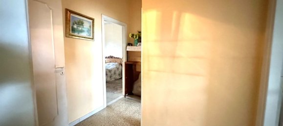 3غرفة شقة في Frosinone, Italy رقم 107650 6