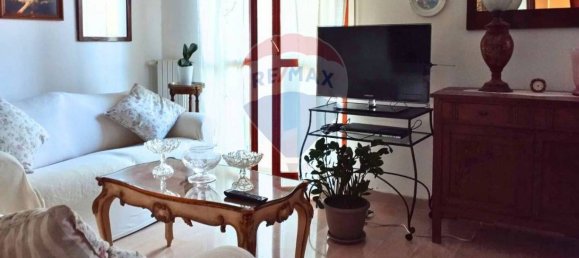 Квартира с 2 спальнями в Бари, Италия № 270785 7