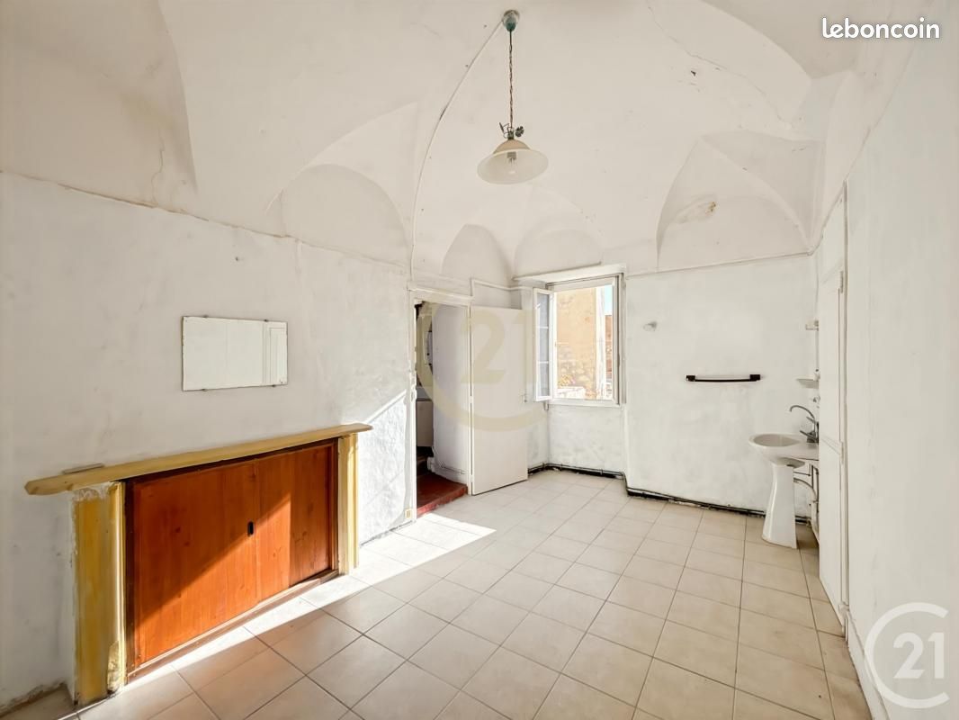 2 Schlafzimmer Wohnung in Calvi, France, Nr. 83535