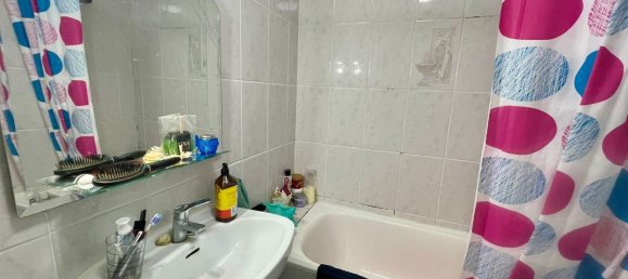 Apartamento de 3 dormitorios en Zaragoza, Spain No. 137396 10