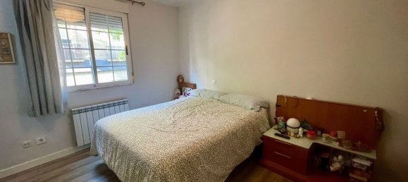 Apartamento de 3 dormitorios en Zaragoza, Spain No. 137396 6