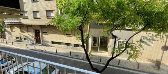 Apartamento de 3 dormitorios en Zaragoza, Spain No. 137396 14