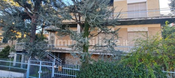 5 bedrooms Villa in Jesi, Italy No. 176315 6