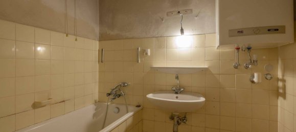 3 rooms Apartment in Brigittenau, Austria No. 192868 6