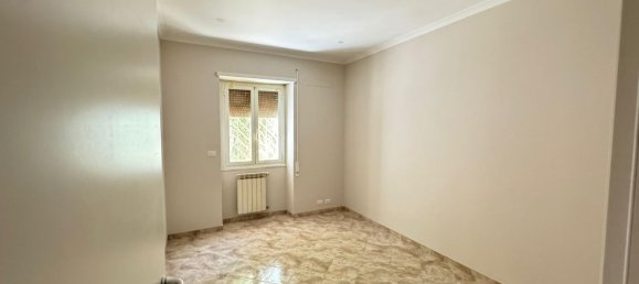 3 bedrooms Apartment in Rome, Italy No. 377568 9