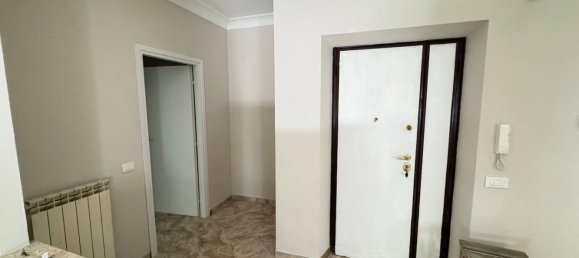 3 bedrooms Apartment in Rome, Italy No. 377568 18