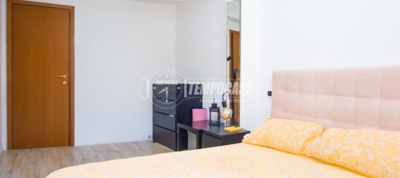 3-Zimmer Wohnung in Bologna, Italy, Nr. 258651 12