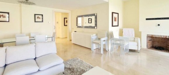3 bedrooms Townhouse in Mijas, Spain No. 155012 2