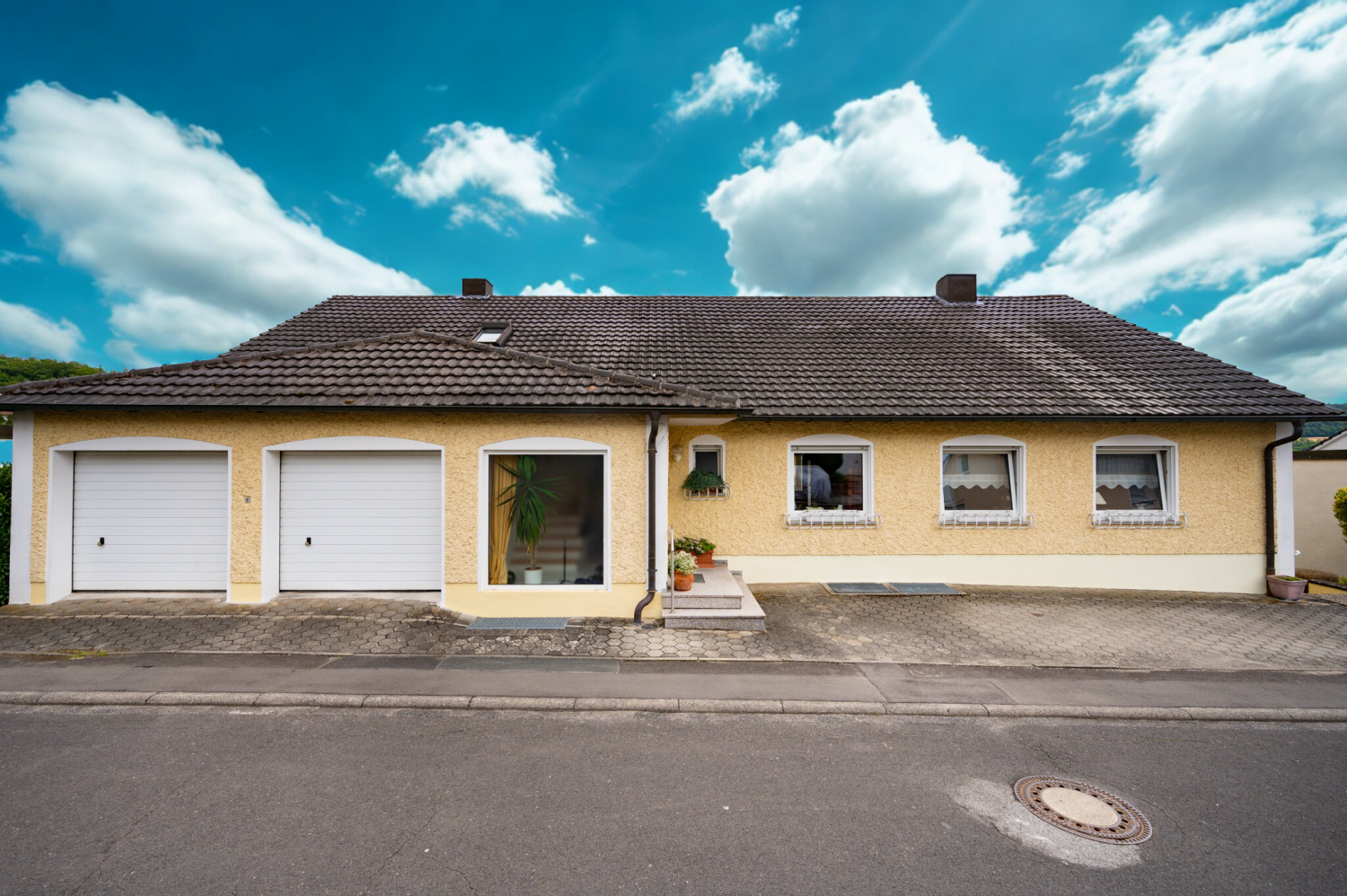 7 غرف نوم تاون هاوس في Main-Spessart, Germany رقم 312358